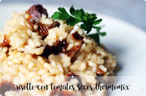 Risotto z suszonych pomidorów z parmezanem i Thermomixem