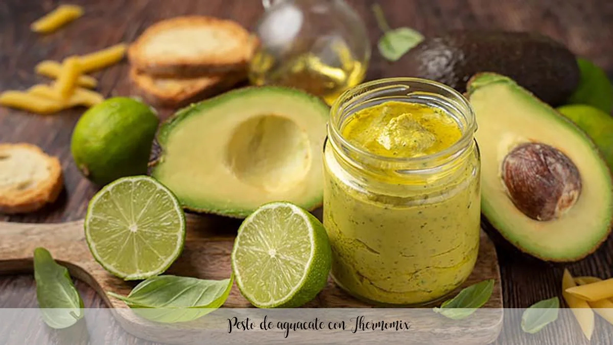 Pesto z awokado z Thermomixem